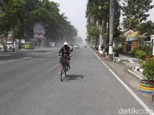 Magelang Diguyur Hujan Abu Erupsi Gunung Merapi Magelang Diguyur Hujan Abu Erupsi Gunung Merapi