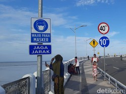 Ups, Warga Surabaya Ketahuan Nikmati Akhir Pekan Tanpa Protokol Kesehatan