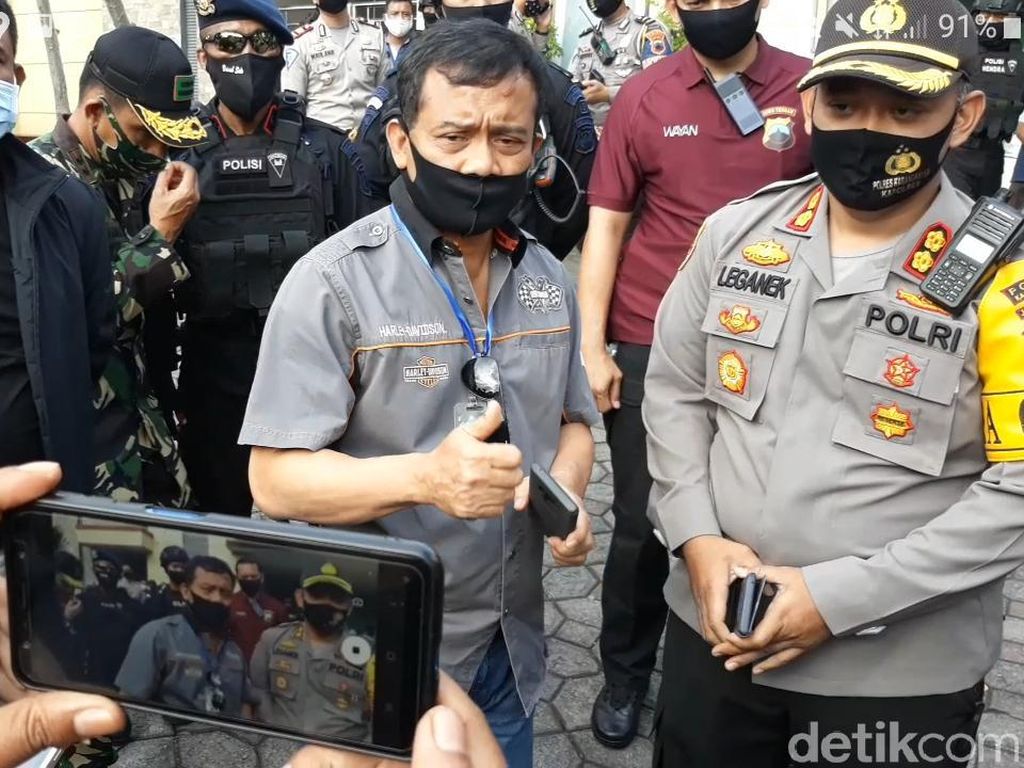 Begini Kondisi Wakapolres Karanganyar dan Sopir Pasca-diserang di Gunung Lawu Begini Kondisi Wakapolres Karanganyar dan Sopir Pasca-diserang di Gunung Lawu