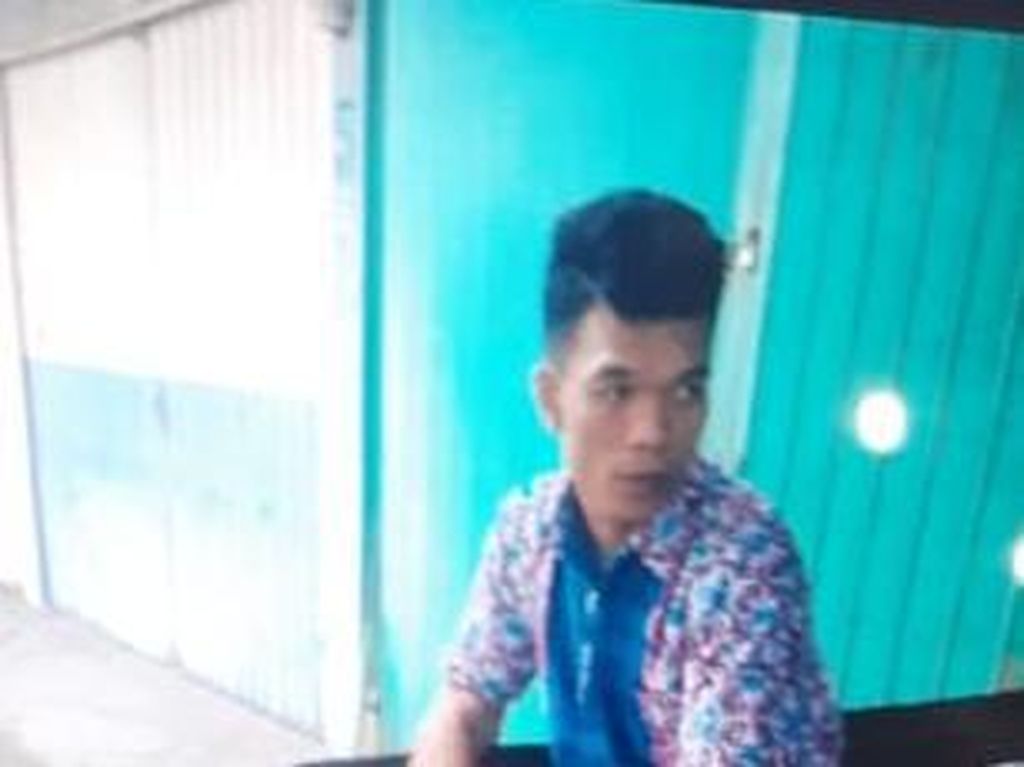 Polisi Tangkap Ayah Sadis Terduga Pembunuh 2 Anak Tiri di Medan Polisi Tangkap Ayah Sadis Terduga Pembunuh 2 Anak Tiri di Medan