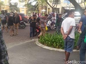 Terduga Pelaku Penembakan di Tangerang Sempat Tabrak Gerbang Perumahan