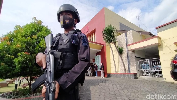 Suasana RSUD Karanganyar pascapenyerangan yang menyasar Wakapolres Karanganyar Kompol Busroni, Minggu (21/6/2020).