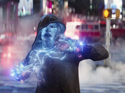 Sinopsis The Amazing Spider-Man 2, Aksi Andrew Garfield dan Jamie Foxx