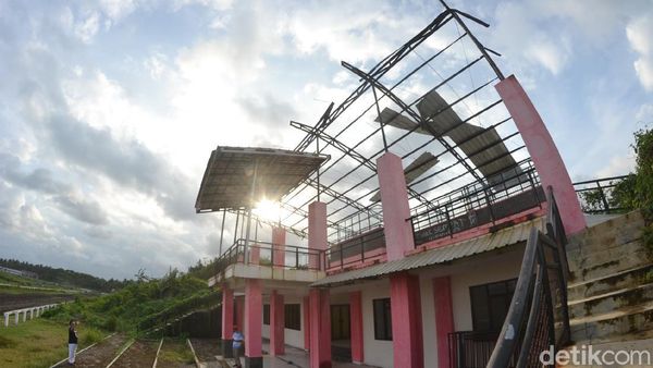 Foto: Dulu Venue PON, Kini Arena Pacuan Kuda Pangandaran Bikin Miris
