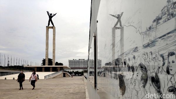 Asyiknya Menikmati Sore di Lapangan Banteng