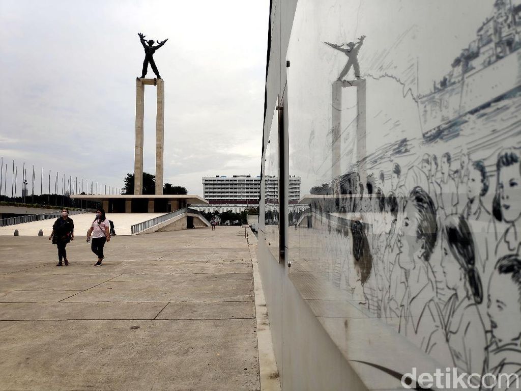 Asyiknya Menikmati Sore di Lapangan Banteng Asyiknya Menikmati Sore di Lapangan Banteng