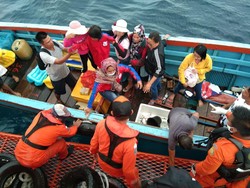 40 Penumpang Kapal yang Mati Mesin di Laut Tapteng Sumut Ditemukan Selamat