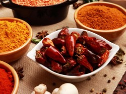 7 Cara Ampuh Menghilangkan Rasa Pedas dengan Cepat