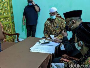 Bacaan Lafadz Ijab Kabul Bahasa Arab yang Mudah Dihafal Bacaan Lafadz Ijab Kabul Bahasa Arab yang Mudah Dihafal