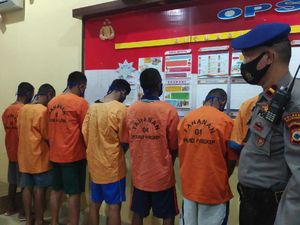 Tangkap Ikan Pakai Bom High Explosive, 7 Nelayan di Pangkep Sulsel Ditangkap Tangkap Ikan Pakai Bom High Explosive, 7 Nelayan di Pangkep Sulsel Ditangkap