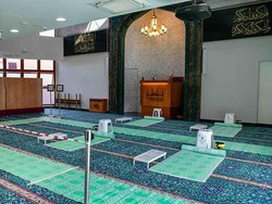 Masjid Singapura Kembali Izinkan Salat Berjemaah, Wajib Booking Online