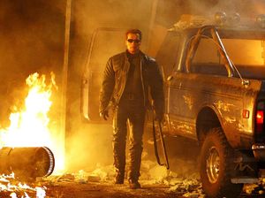 Sinopsis Film Terminator 3: Perang Melawan Robot Pembunuh dari Masa Depan Sinopsis Film Terminator 3: Perang Melawan Robot Pembunuh dari Masa Depan