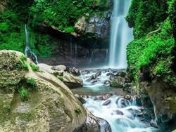 Eksotisme Air Terjun Kedung Kayang di Kaki Merapi