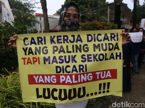 Panen Kritik, PPDB DKI Zonasi dengan Syarat Usia Tetap Dibuka Besok Panen Kritik, PPDB DKI Zonasi dengan Syarat Usia Tetap Dibuka Besok