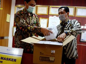 Bantuan Masker untuk RS Kanker Dharmais