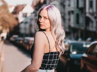 Wanita Ini Dulu Binaragawan Kekar Kini Jadi Model Berukuran Plus