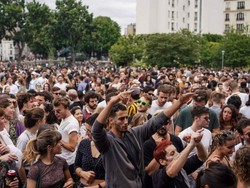 Ribuan Orang Ikuti Festival Musik di Prancis, Abaikan Aturan Lockdown