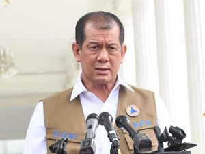 Mantan Kepala BNPB Doni Monardo Dirawat, Mohon Doa Kesembuhan Mantan Kepala BNPB Doni Monardo Dirawat, Mohon Doa Kesembuhan