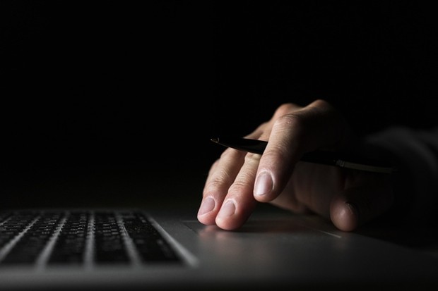 Ilustrasi: penulis sukses biasanya melakukan self-editing