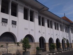 3 Jalur Favorit Bersepeda di Cirebon, Mengelilingi Kota Tua hingga Keraton