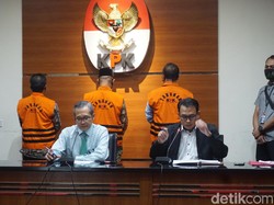 KPK Tahan 3 Eks Pimpinan DPRD Jambi Tersangka Suap Pengesahan APBD