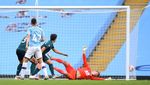 Melihat Aksi Mahrez dan Phil Foden Cukur Burnley