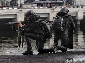 Melihat Latihan Perang Kopaska di Pondok Dayung