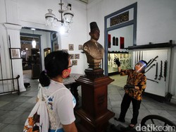 Museum Radyapustaka Solo: Lokasi, Jam Buka dan Harga Tiketnya
