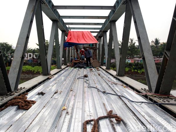 Progres Terkini Pembangunan JPO Kalijodo