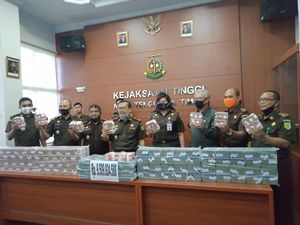 Kejati NTT Sita Rp 9,5 M Milik Tersangka Korupsi Penyaluran Kredit Macet Kejati NTT Sita Rp 9,5 M Milik Tersangka Korupsi Penyaluran Kredit Macet