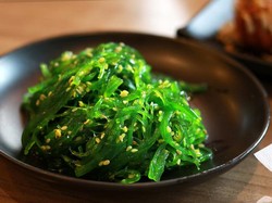 5 Manfaat Rumput Laut Superfood yang Umami Rasanya