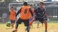 SSB yang telah terbentuk sejak 1954 ini diketahui lebih fokus dalam pembinaan anak-anak usia muda untuk mematangkan kemampuan mereka dalam mengolah kulit bundar.