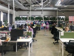 Setelah Pandemi Corona Banyak yang Ingin Gabungkan Kerja dari Rumah dan Kantor