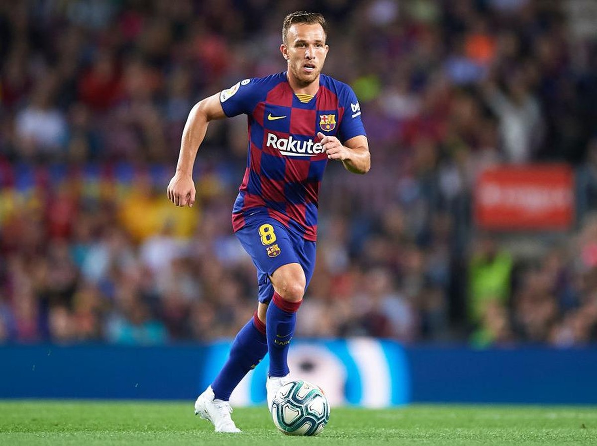 Juventus dan Barcelona dilaporkan telah sepakati nilai transfer Arthur Melo (Foto: Getty Images/Aitor Alcalde)