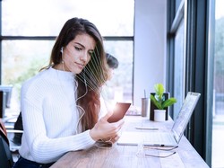 Viral Curhat Mahasiswa Soal Dosen Tak Mau Kasih Nilai A karena Kuliah Online