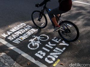 Begini Lho Jalur Sepeda di Pusat Kota Bandung Begini Lho Jalur Sepeda di Pusat Kota Bandung