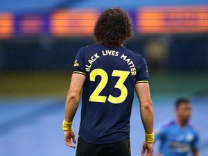 David Luiz Suka Blunder, Kontrak Barunya Bikin Fans Arsenal Ngamuk