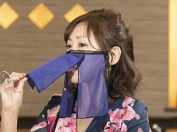 Pakai Masker Ini Bisa Santai Makan dan Minum Tanpa Repot