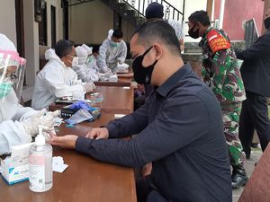 Sambut New Normal, Karyawan Hotel di Kawasan Puncak Jalani Rapid Test
