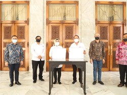 Bupati Serang Apresiasi Industri Beri Bantuan Alkes sampai Sembako