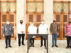 Bupati Serang Apresiasi Industri Beri Bantuan Alkes sampai Sembako Bupati Serang Apresiasi Industri Beri Bantuan Alkes sampai Sembako