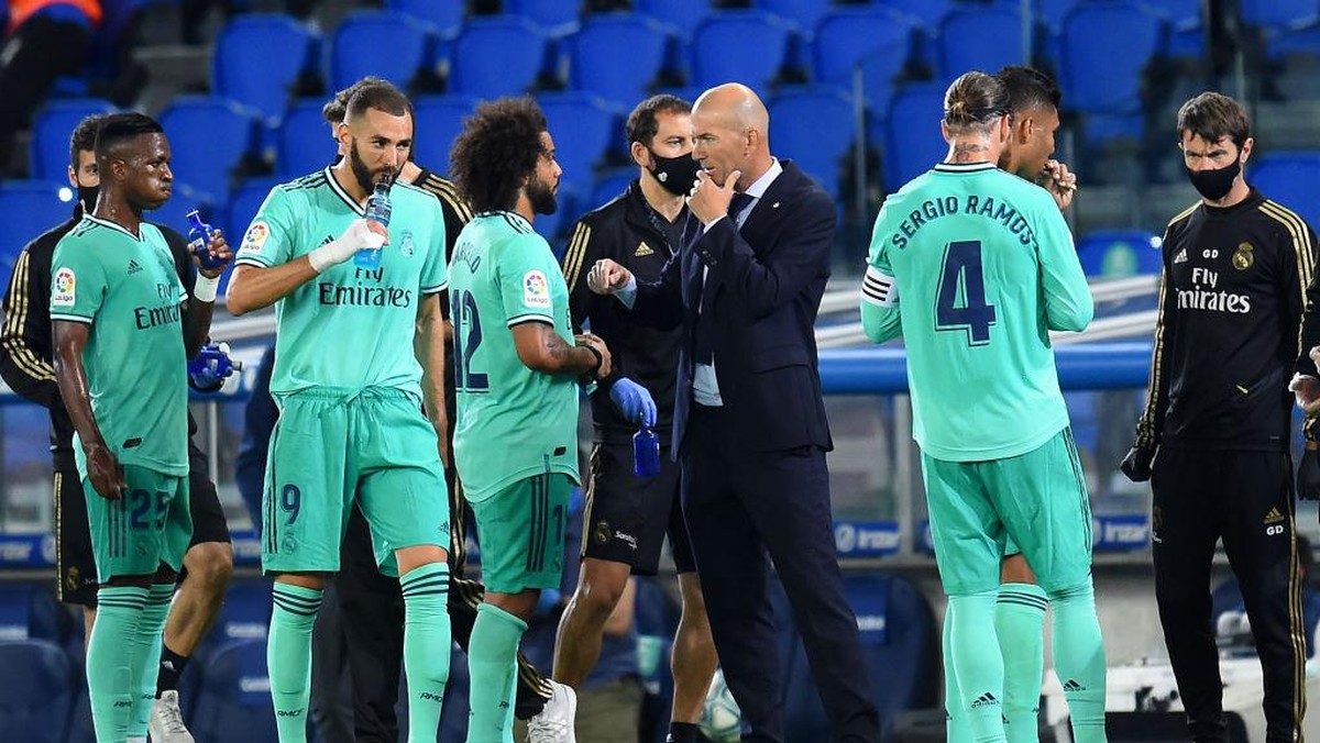 Real Madrid sukar bertahan lama di puncak klasemen LaLiga 2019/2020 (Juan Manuel Serrano Arce/Getty Images)