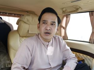 Bisnis Ruben Onsu Tak Terpengaruh Masalah Sengketa Merek Ayam Geprek Bisnis Ruben Onsu Tak Terpengaruh Masalah Sengketa Merek Ayam Geprek
