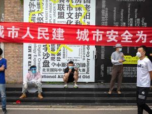 China Laporkan Kematian Pertama Akibat Corona dalam 8 Bulan