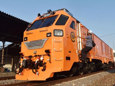 Ini Lho Kereta Penumpang Buatan Inka Pesanan Filipina