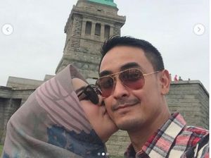 Istri Haus Perhatian, Zumi Zola Justru Dikenal Peduli Keluarga Meski Dibui Istri Haus Perhatian, Zumi Zola Justru Dikenal Peduli Keluarga Meski Dibui