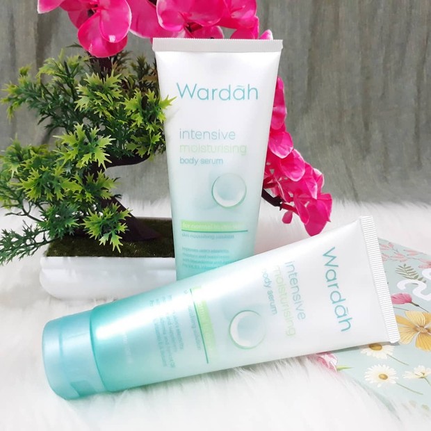 Wardah Intensive Moist Body Serum/instagram.com/wardah_homeshop/ Produk Body Serum