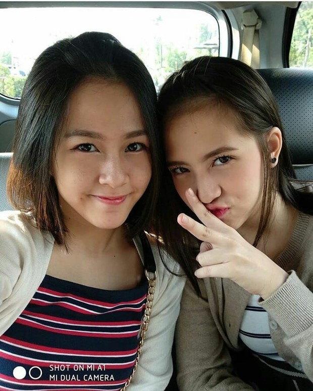 Kyla dan Zara JKT48/instagram.com/hsy.kyla/ Kyla dan Zara JKT48 foto bareng
