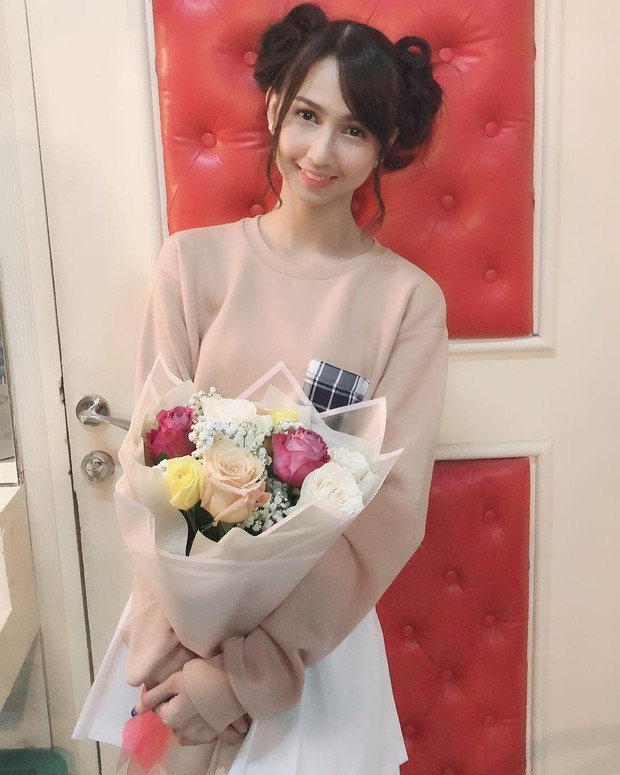 Stefi Mirip Boneka/sumber: https://www.instagram.com/jkt48stefi/ paras gadis kelahiran Jakarta itu memang menyerupai boneka.