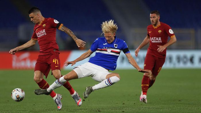 info main bola AS Roma Vs Sampdoria: Brace Dzeko Menangkan Giallorossi 2-1